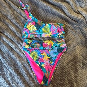 GB Swimsuit Bikini Set